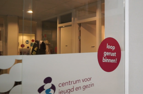 ingang CJG in de Koppeling