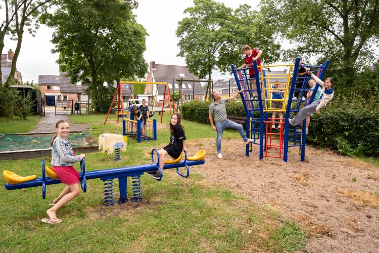 Kom lekker buitenspelen in de speeltuinen van West Betuwe