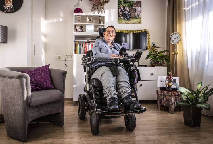 Cindy Visscher in haar woning