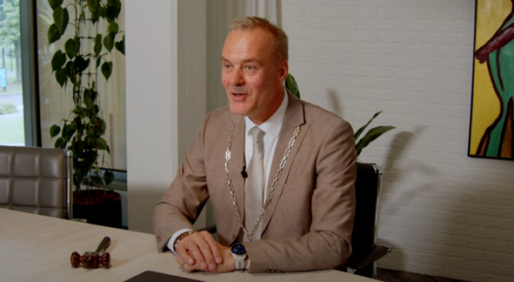 Burgemeester van Stadskanaal Klaas Sloots