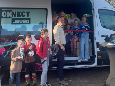 Jongerenbus start