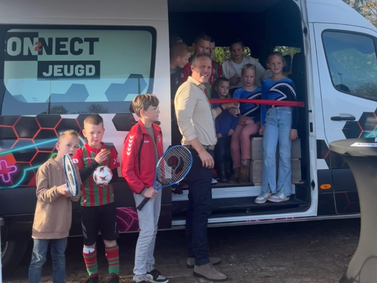 Jongerenbus start